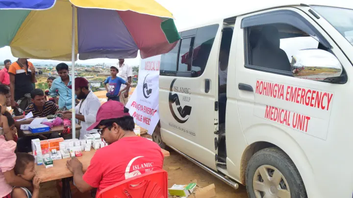 Healthcare on the Frontlines: Providing Medical Care in Refugee Camps