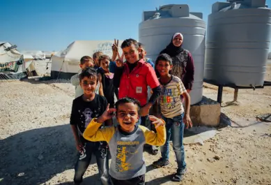 Smiling-group-of-refugees